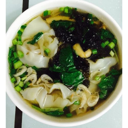 逸雪_1szj做的鲜肉小馄饨